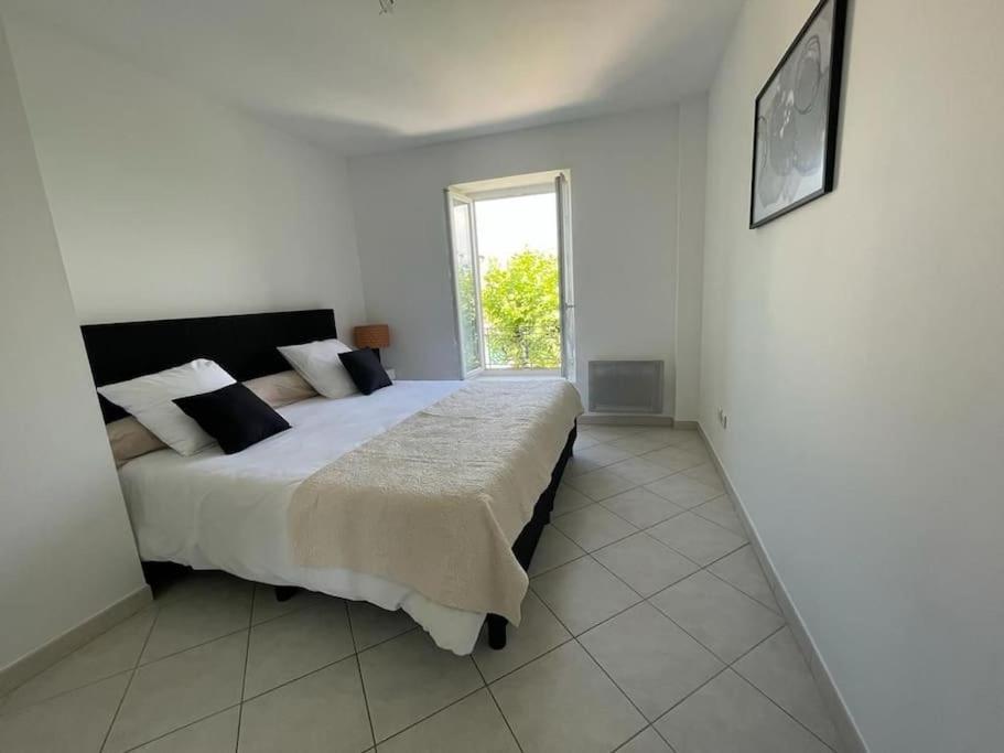 Maison Lumineuse Villemoustaussou Экстерьер фото